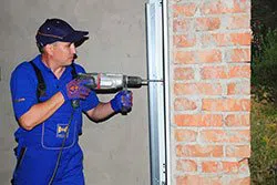 Exclusive Garage Door Service Houston, TX 713-999-4941 - installation-side
