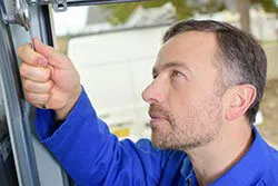 Exclusive Garage Door Service Houston, TX 713-999-4941 - maintenance-side